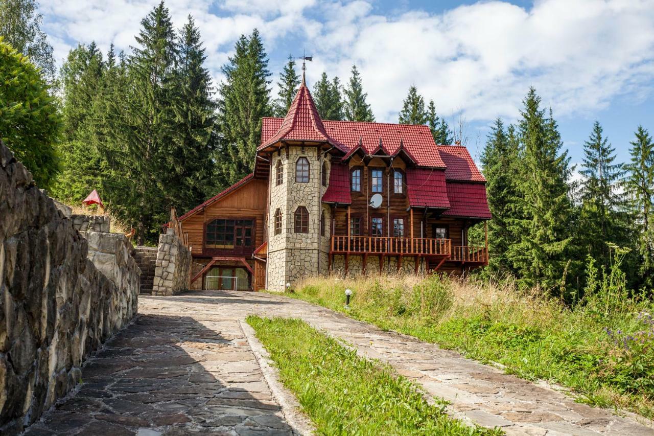 Альпина Hotel Jaremcse Kültér fotó