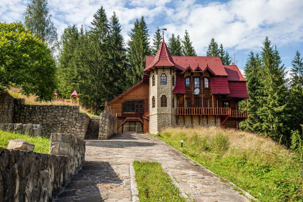 Альпина Hotel Jaremcse Kültér fotó