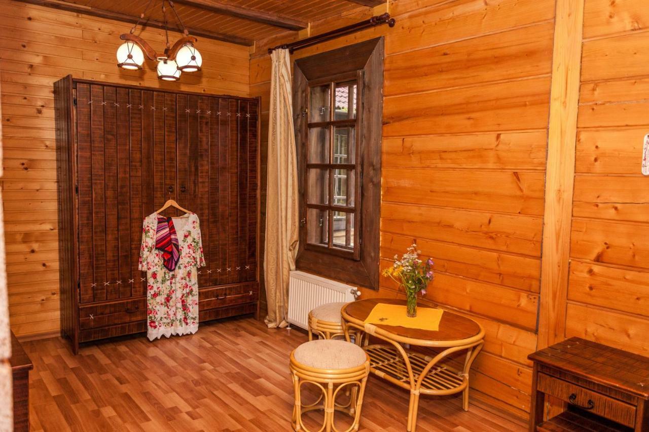 Альпина Hotel Jaremcse Kültér fotó