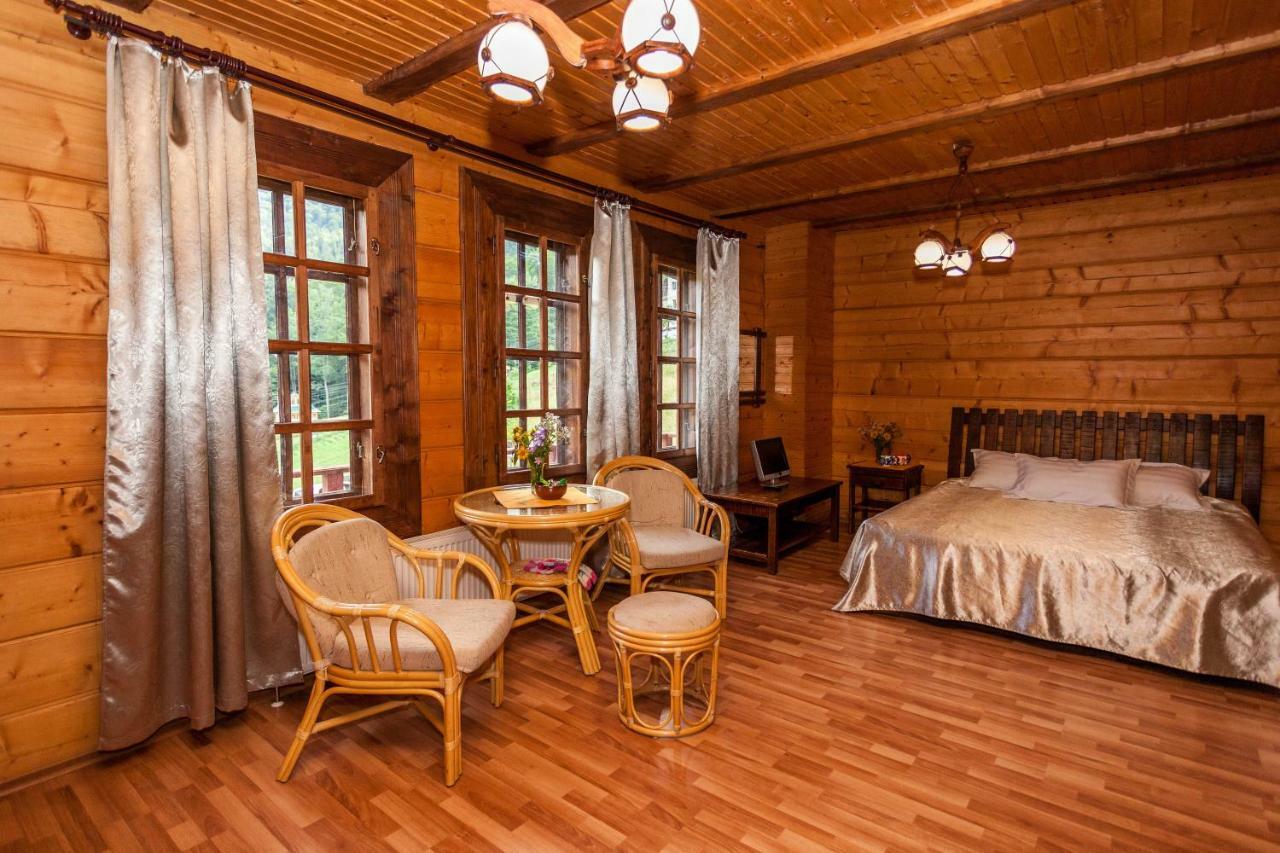 Альпина Hotel Jaremcse Kültér fotó